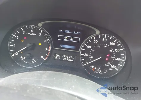 2015 Nissan Pathfinder Platinum z USA, uszkodzony, nr VIN 5N1AR2MM5FC616251